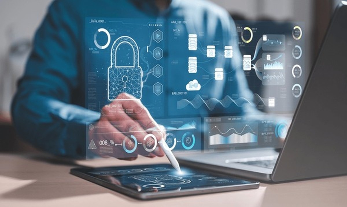 IroxPro team working together